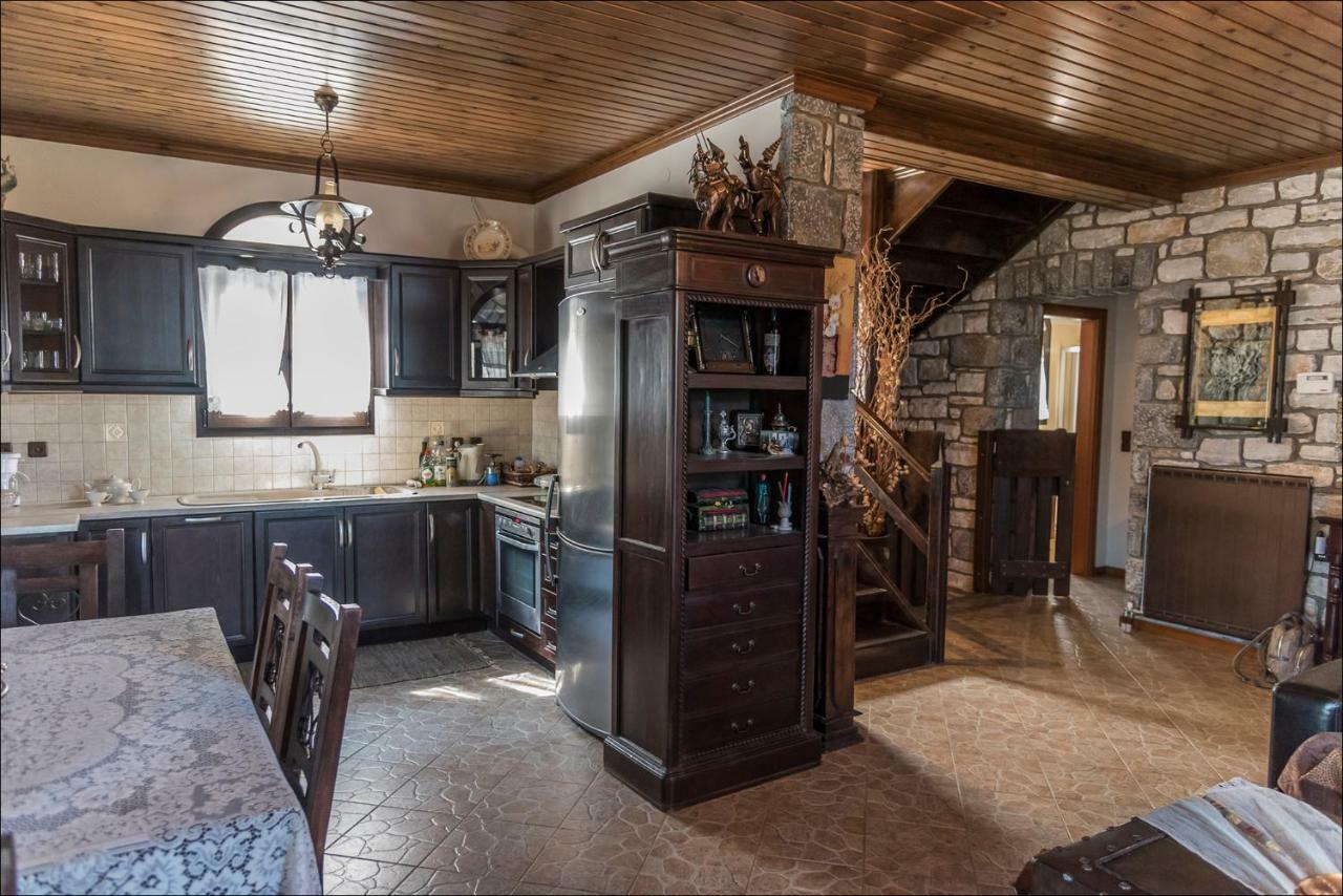 Stone Mansion Anavryti, Αμα 20569 Villa Mystras Bagian luar foto
